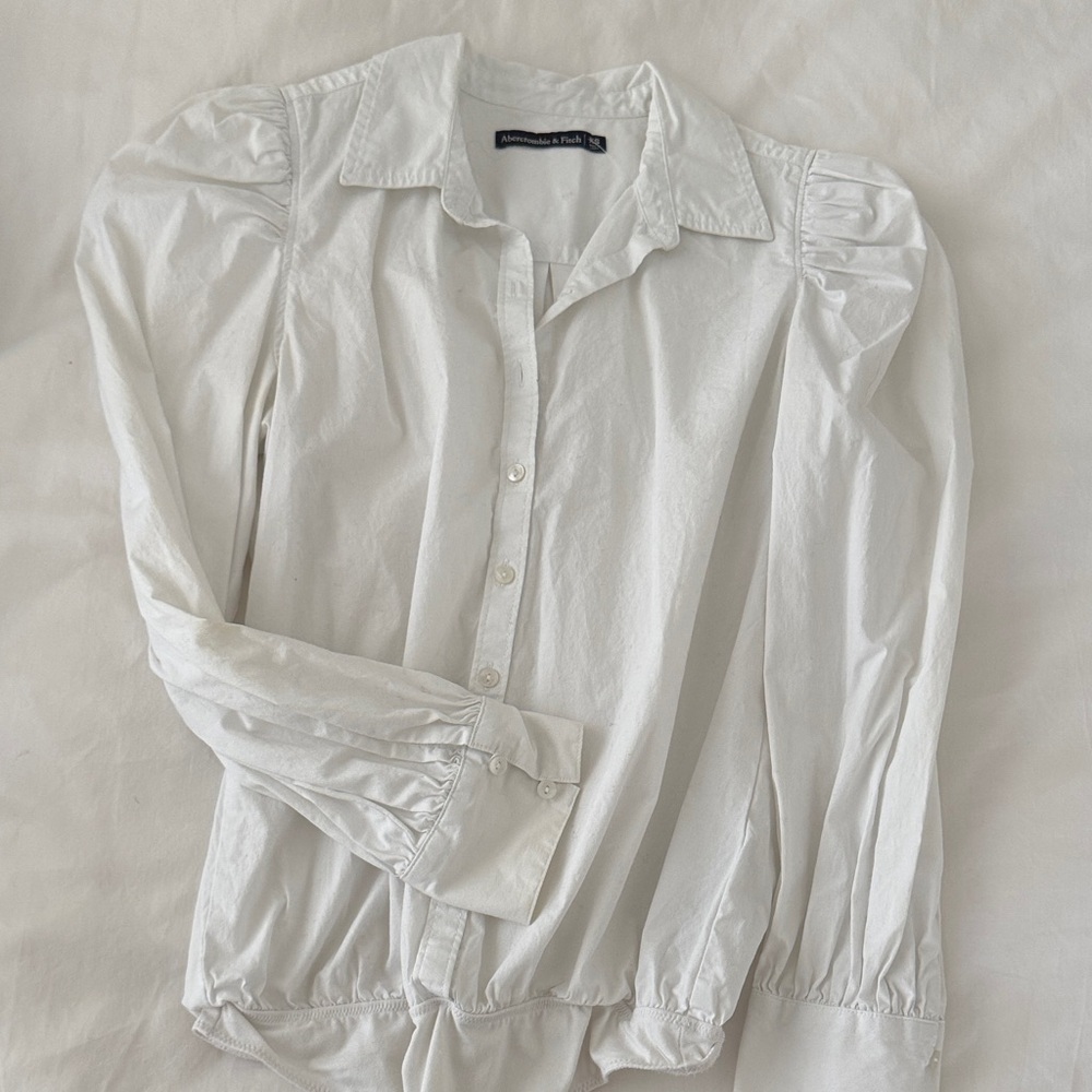 Abercrombie & Fitch White Puff Sleeve Button-Up Shirt bodysuit